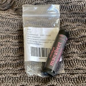 NWT/NIB cocokind Macabeet tinted moisture stick